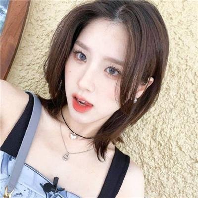 飘扬的红领巾